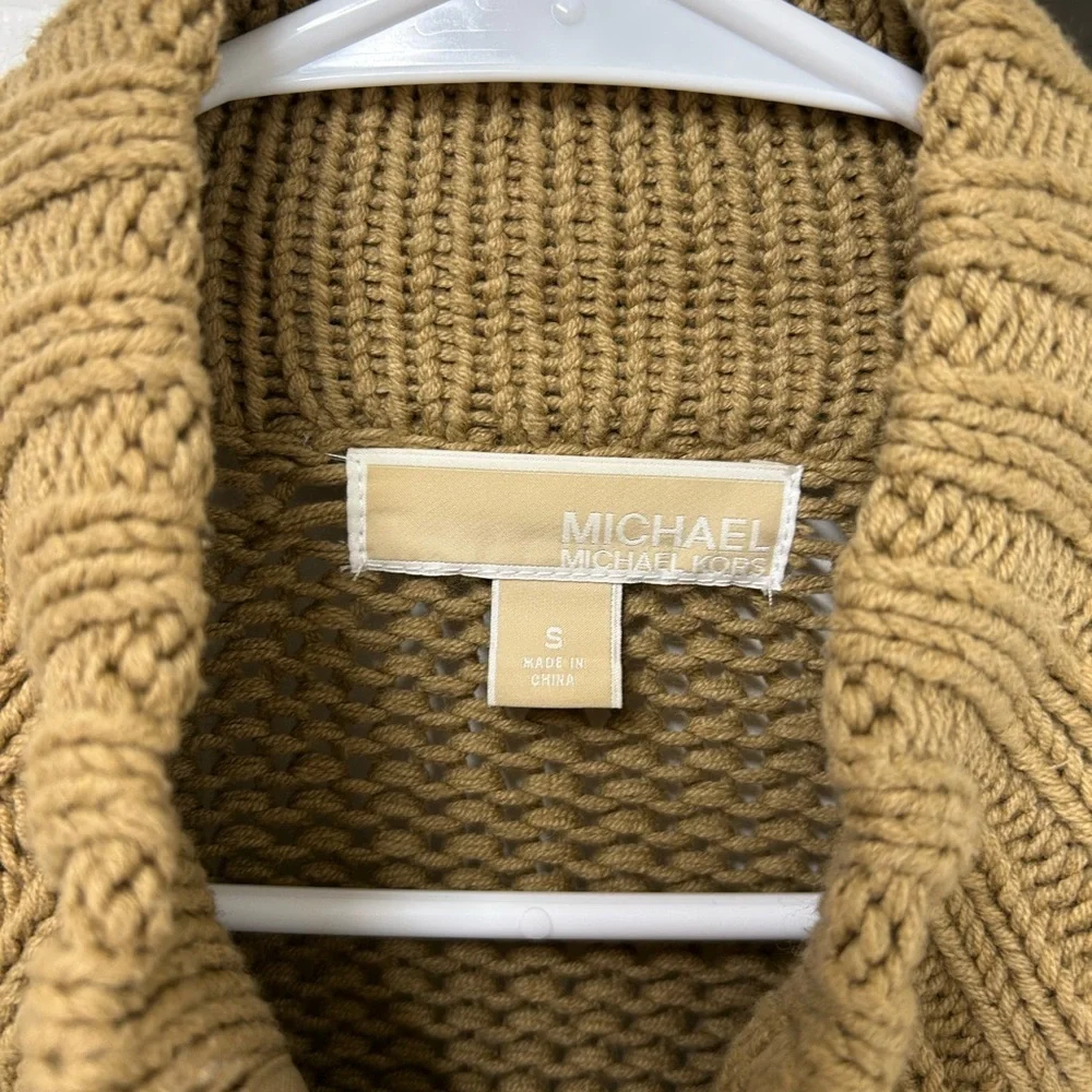 Michael Kors description cozy
